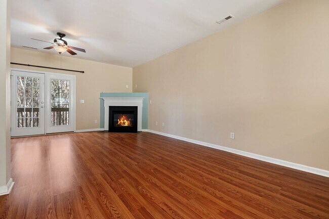 Building Photo - Bright and open townhome in South Durham! - Application pending