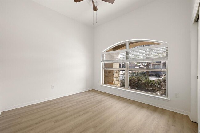 Foto del edificio - 2008 Gabrielles Way