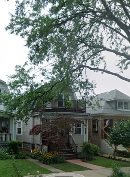 Foto principal - 5650 W Giddings St