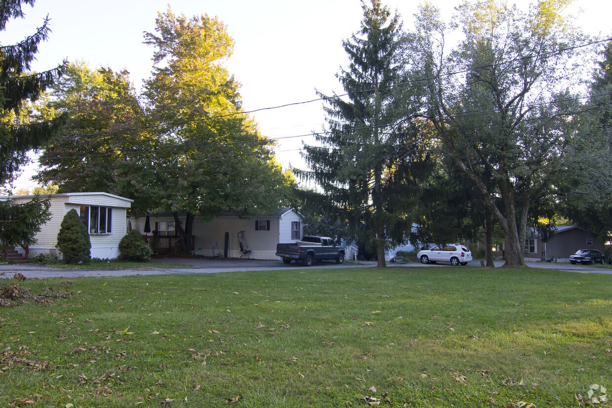 Building Photo - 1094 Route 9