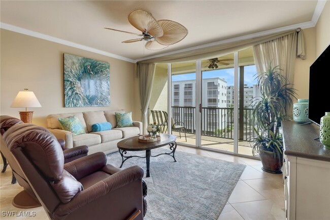 Foto del edificio - 4421 Bay Beach Ln