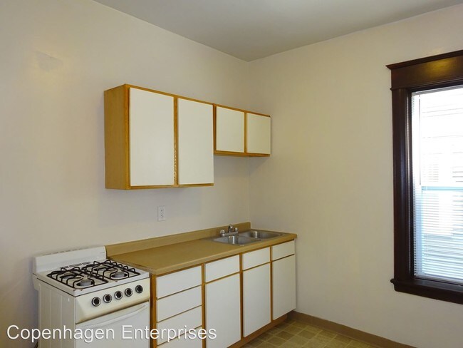 Foto del edificio - 2820 1st Ave S