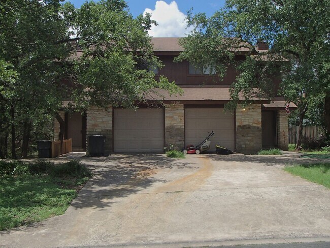 Building Photo - 3706 Rocky Hollow Trail