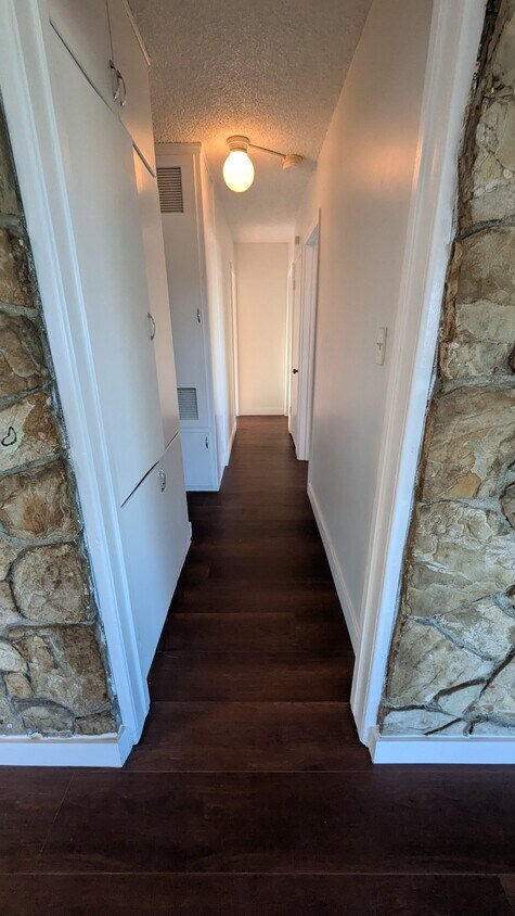 HALLWAY - 4111 Abner St