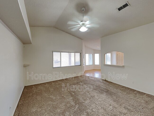 Building Photo - 4127 Arapahoe Ave NW