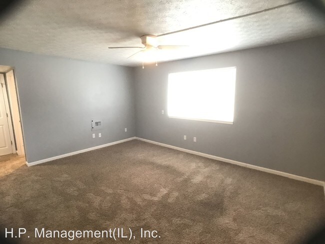 Building Photo - 127 Dorset Ct