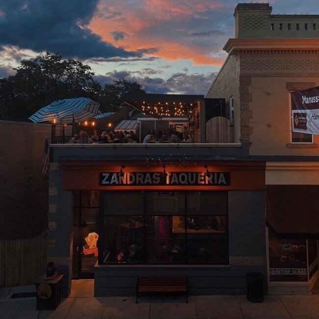 Zandra's Taqueria - 9410 Battle St