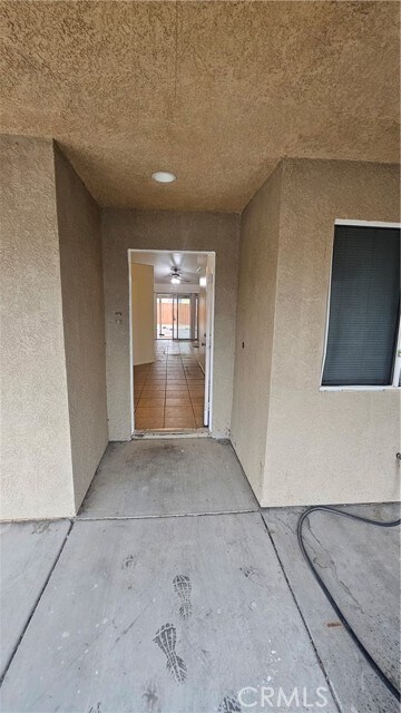 Foto del edificio - 16528 Avenida Mirola