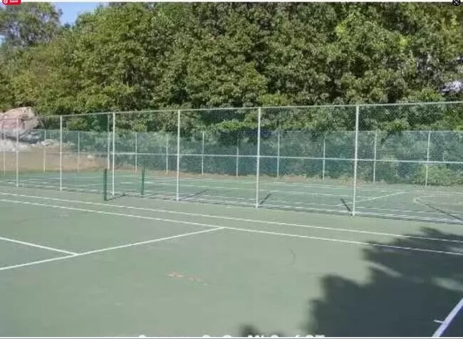 Foto del edificio - 21 Balance Rock Rd