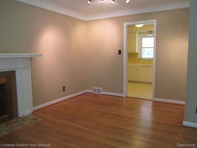 Building Photo - 2586 Dorchester Rd