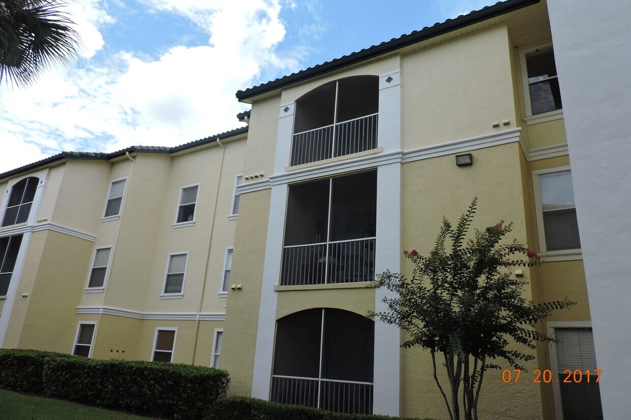 2549 Maitland Crossing Way Unit Bella Terra Condo, Orlando, FL 32810