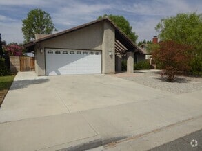 Building Photo - 27445 Garza Dr