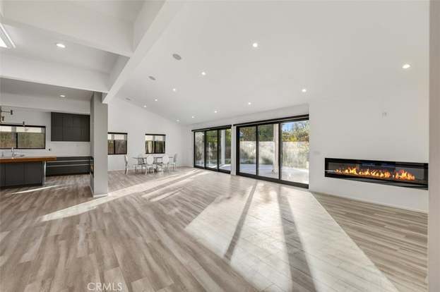 Foto del edificio - 5301 Crebs Ave