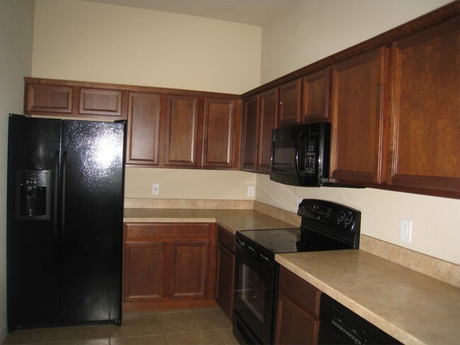 Building Photo - 6484 S Goldenrod Rd