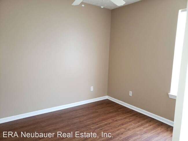Building Photo - 3 br, 2 bath House - 202 Seahorse Way
