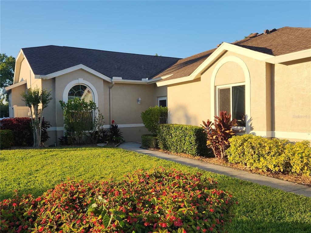 Foto principal - 6927 Stoneywalk Ct