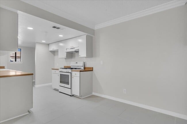 Foto del edificio - Beautiful 2 BD | 2 Bath