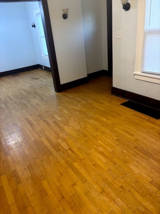 Foto del edificio - 461 Bowen St