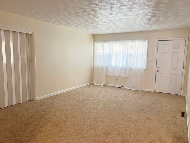 Foto del edificio - 718 Powhatan Pkwy