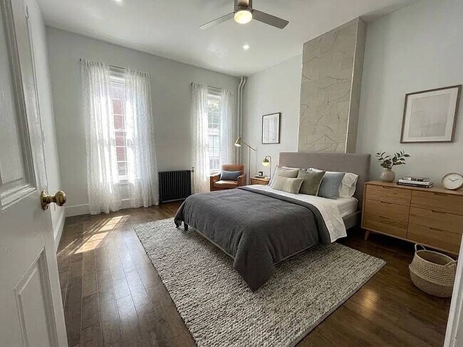 Foto del edificio - 1639 DeKalb Ave