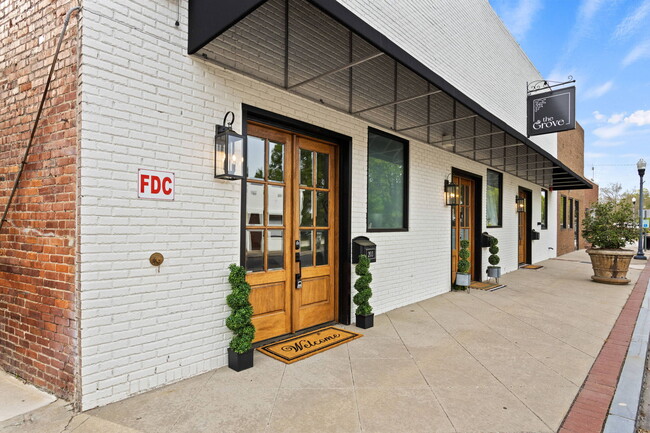 Building Photo - 203 Musgrove St