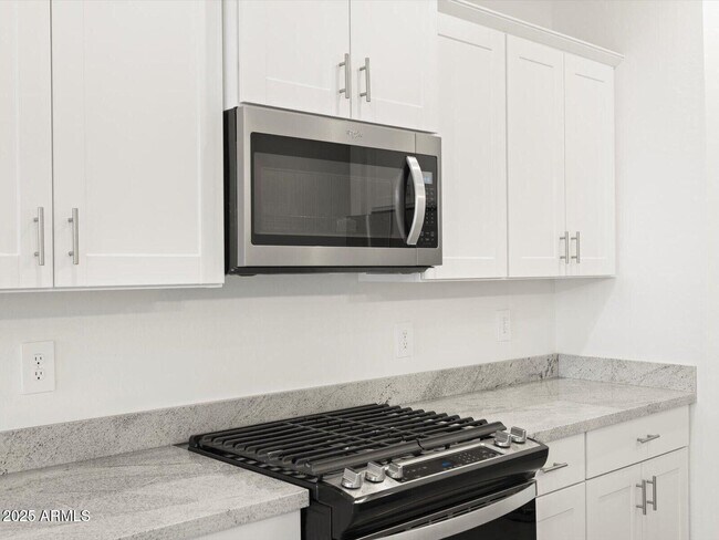 Foto del edificio - 4287 W Jeanette Ln