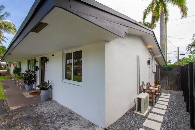 Foto del edificio - 7700 NW 15th St