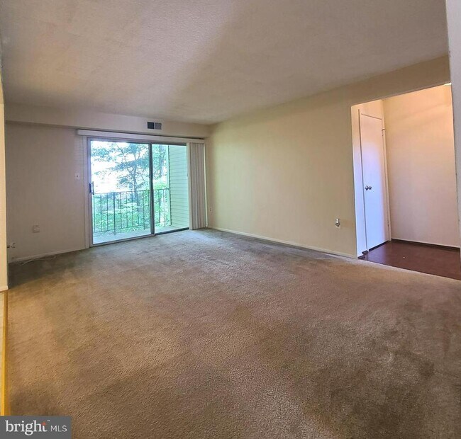 Building Photo - 12228 Stevenson Ct