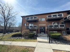 Building Photo - 44 Tanager Rd