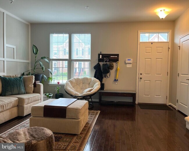 Foto del edificio - 4550 Tinder Box Circle Unit