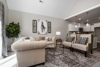 Building Photo - 3019 Bales Wy