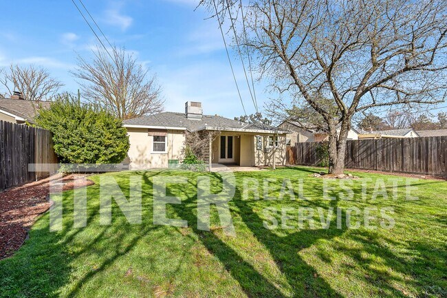 Foto del edificio - 5000 Reid Way