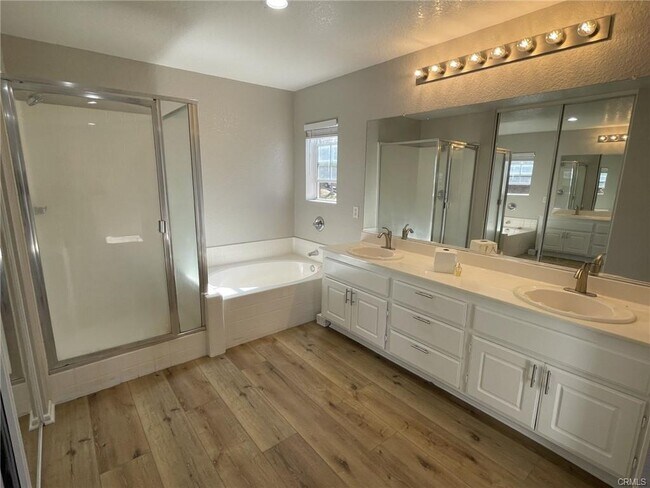 Foto del edificio - 38661 Annette Ave