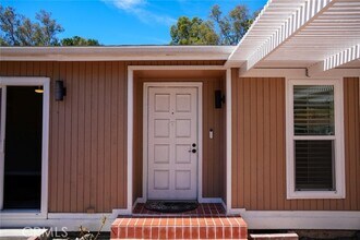 Building Photo - 25855 Via Lomas
