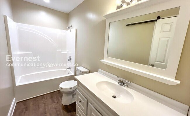 Foto del edificio - 8430 Springfield Rd