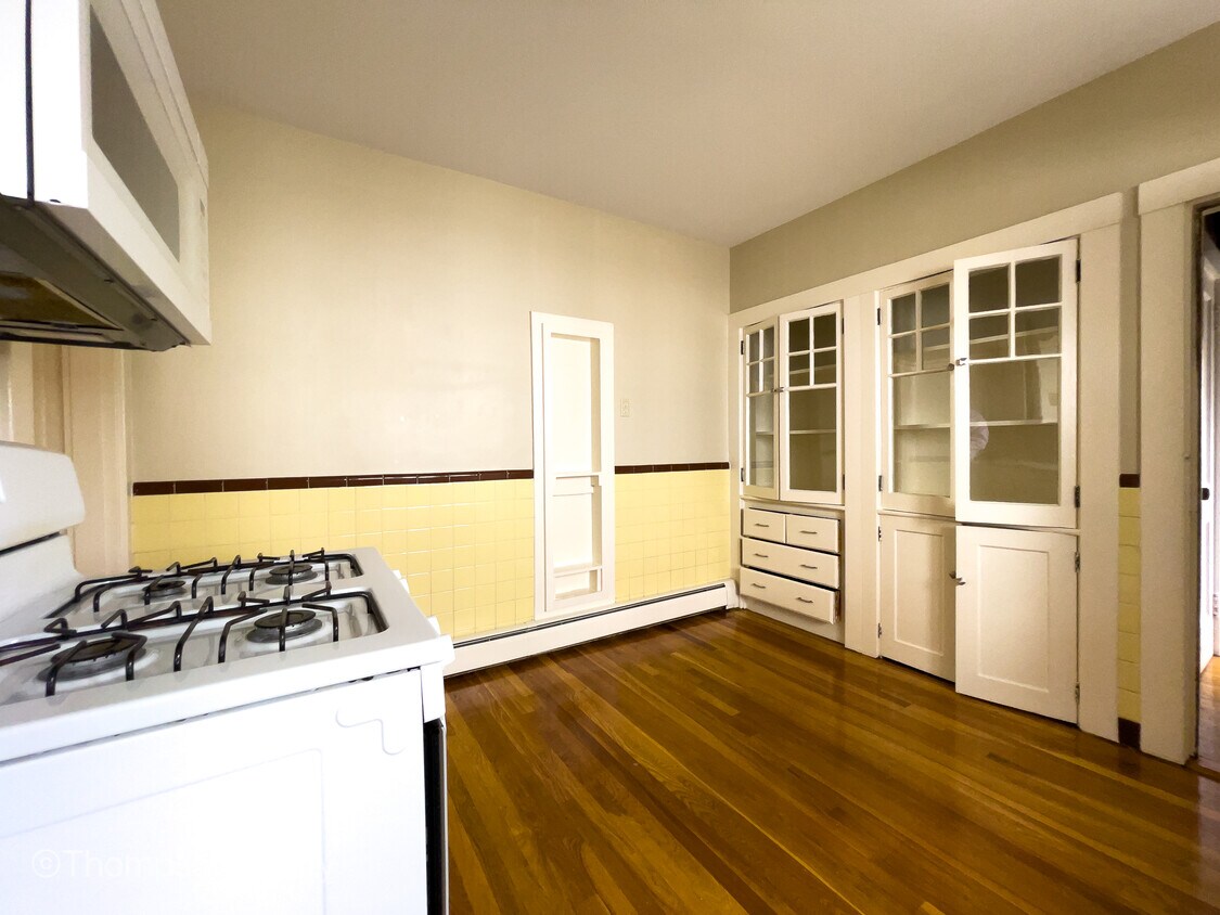 17 Amaranth Ave Unit 1, Medford, MA 02155 Apartments in Medford, MA