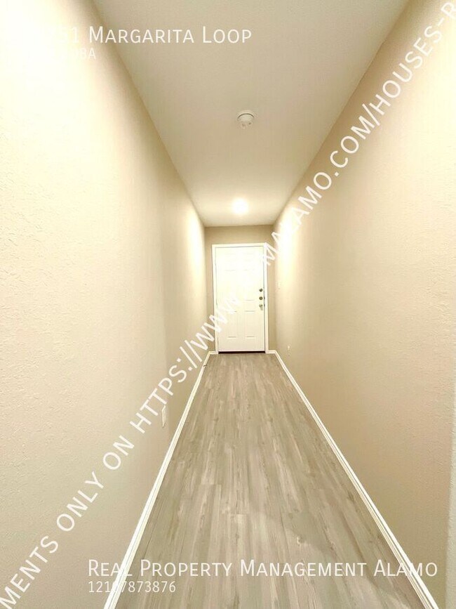 Foto del edificio - 10751 Margarita Loop