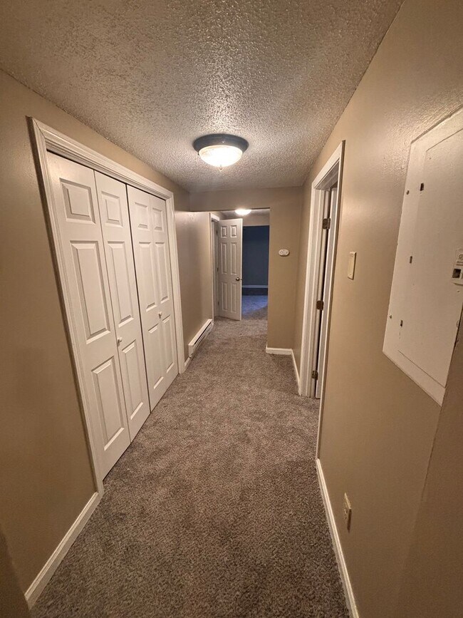 Foto del edificio - 880 Wilson Ave