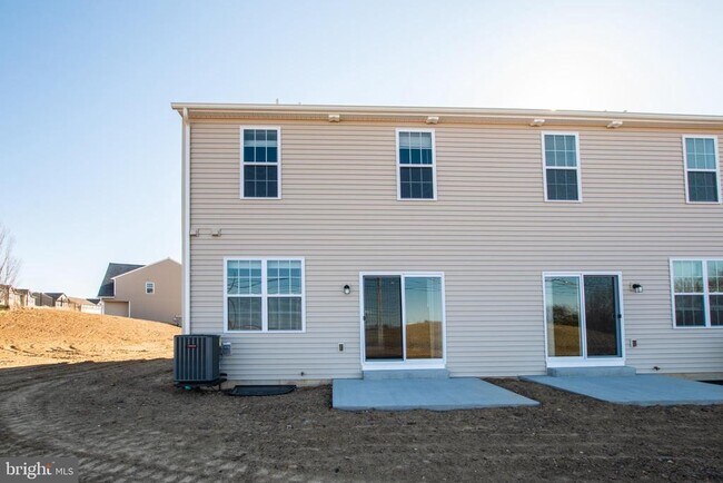 Foto del edificio - 6110 Sawgrass Ct