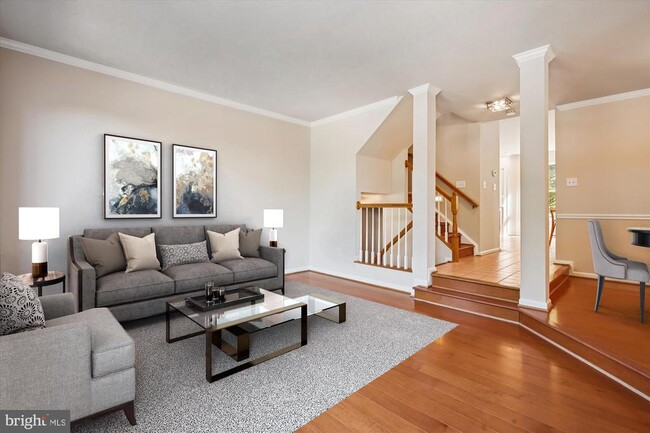 Building Photo - 6339 Dunman Way