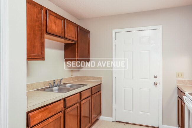 Foto del edificio - 9421 Waynesboro Ave