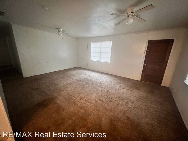 Building Photo - 3 br, 2 bath House - 4010 Grove