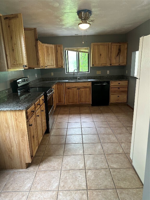 Building Photo - 3571 Smith Dr