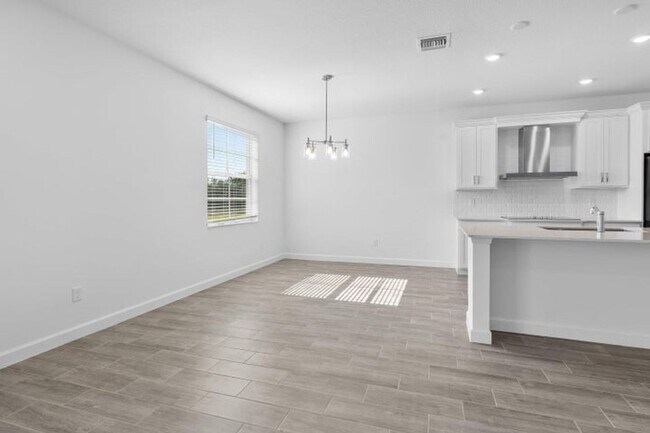 Foto del edificio - 6843 Cobia Cir