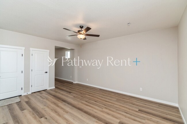 Building Photo - 9475 Yampa St