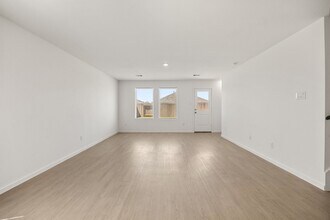Building Photo - 17331 Glacier Frst Ln