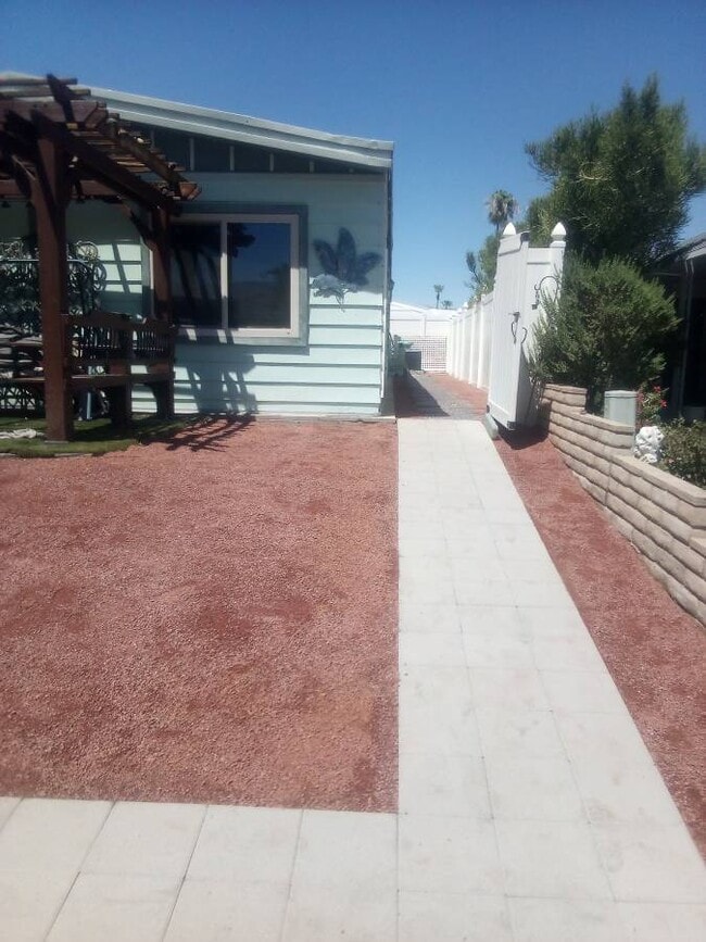 Foto del edificio - 73094 Palm Greens Pkwy