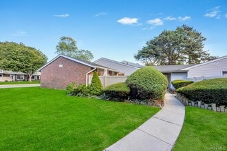 Building Photo - 234A Springmeadow Dr