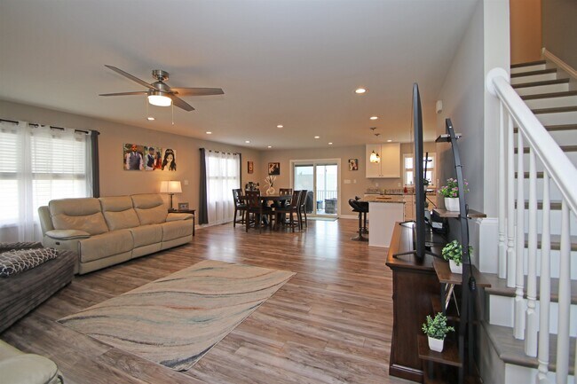 Building Photo - 224 Spring Run Ln