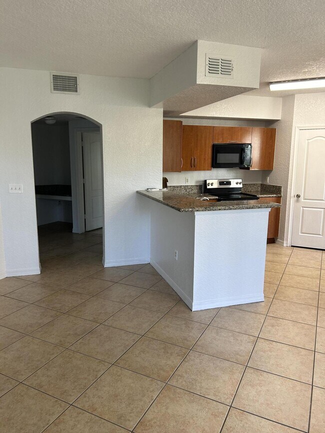 Foto del edificio - 130 SW Peacock Blvd